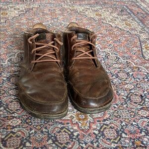 OluKai Men's Dark Brown Chukka Boots